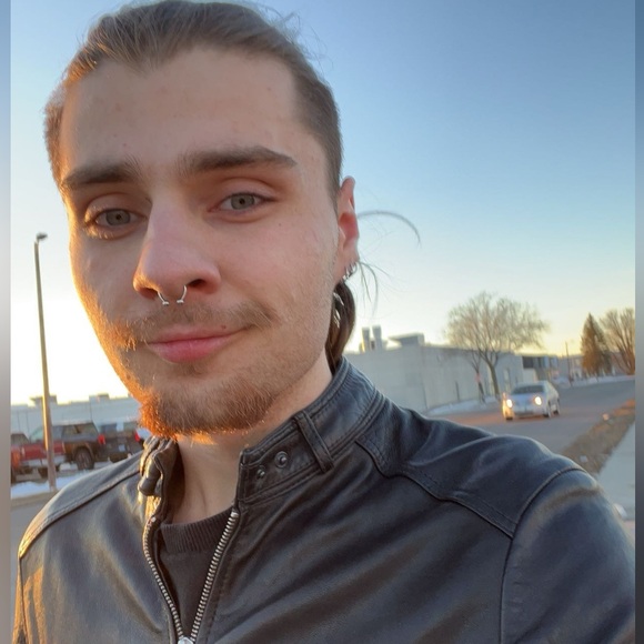 Meet your Posher, Michael - Picture 2 of 2